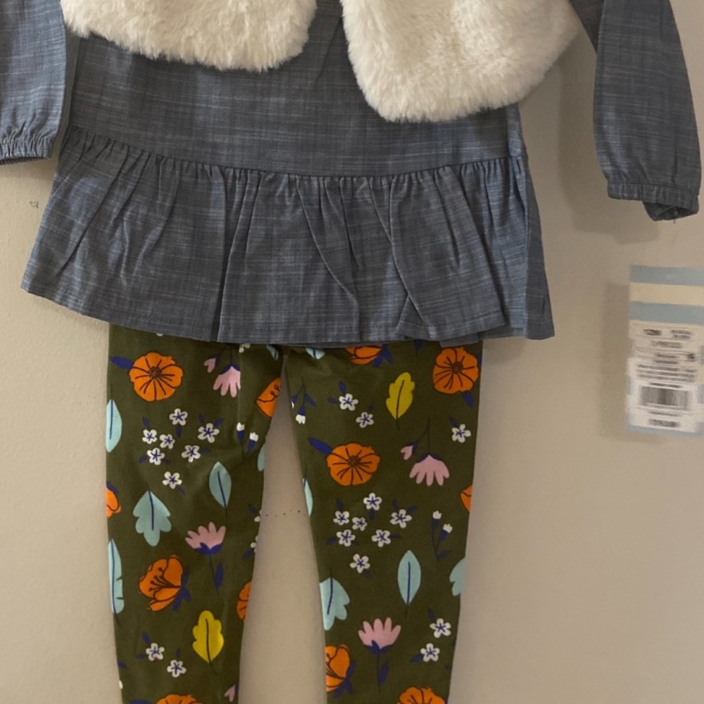 3 piece girls set - Picture 2 of 2